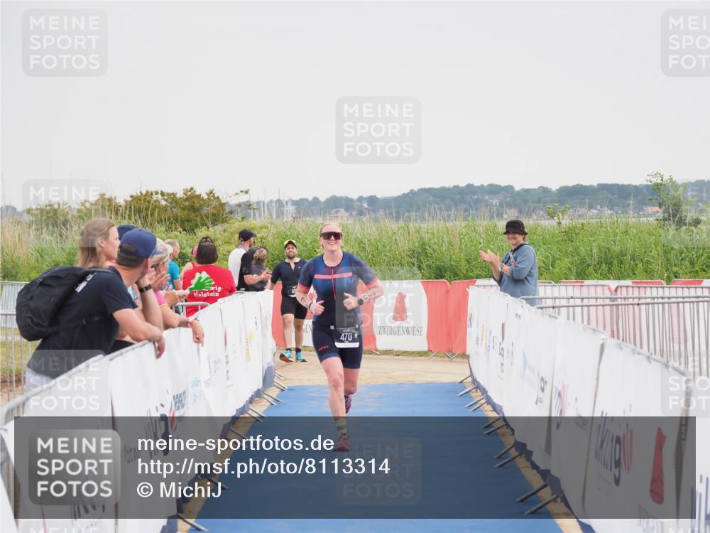 22.06.2025 - Viking Triathlon MichiJ http://msf.ph/oto/8113314 22.06.2025 16:44:48 Ziel 470 meine-sportfotos.de