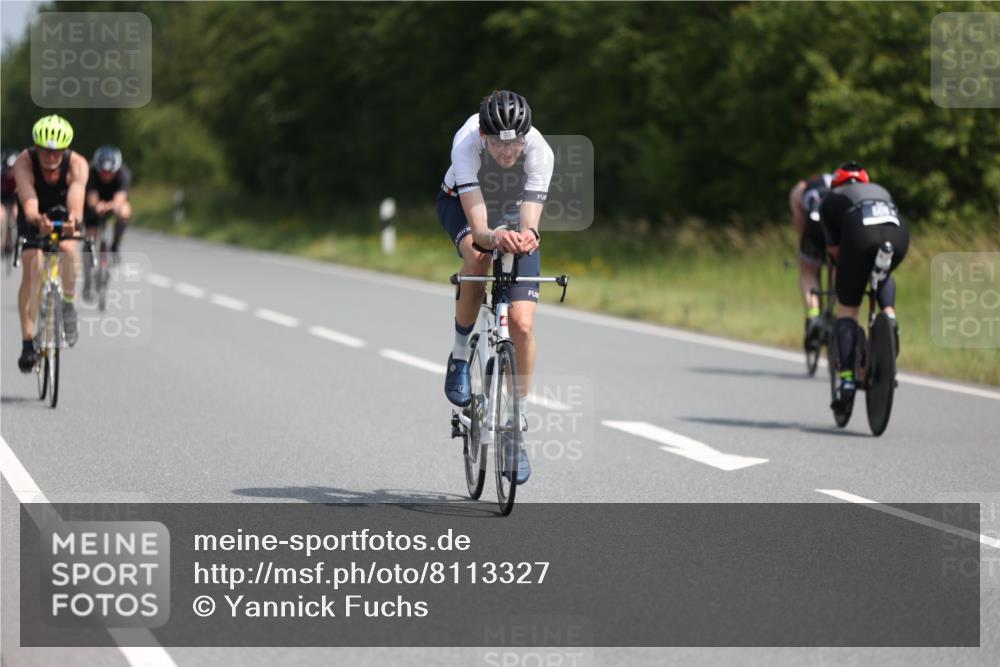 22.06.2025 - Viking Triathlon Yannick Fuchs http://msf.ph/oto/8113327 22.06.2025 11:38:29 Radfahren 62, 103, 223, 249, 315, 349, 374, 423, 483, 508 meine-sportfotos.de