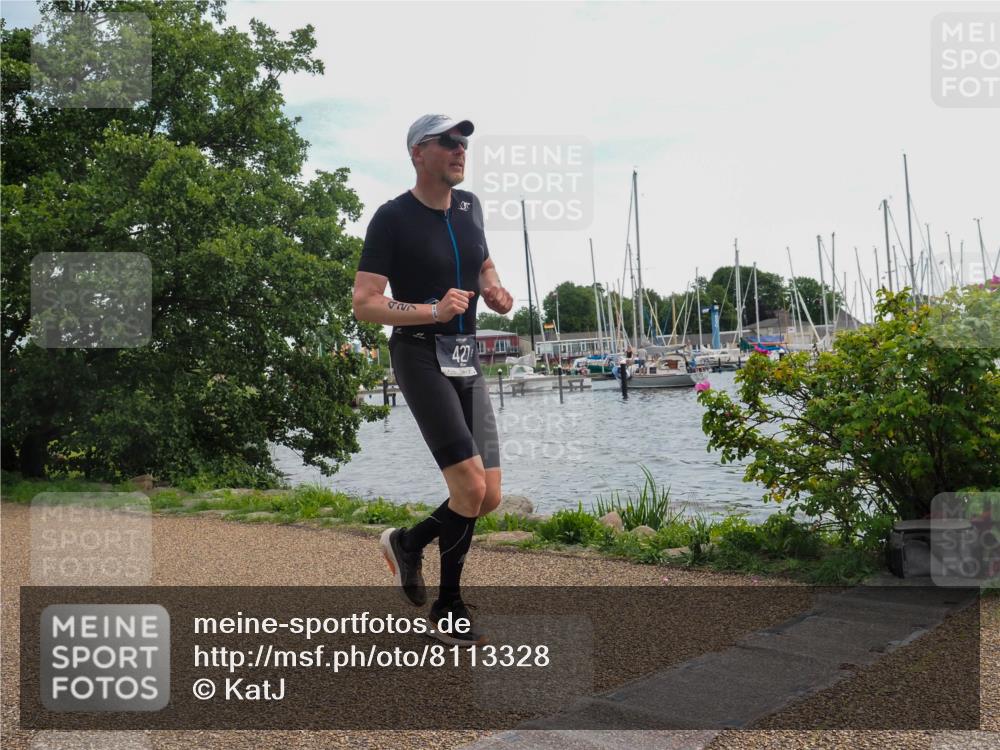 22.06.2025 - Viking Triathlon KatJ http://msf.ph/oto/8113328 22.06.2025 13:23:02 Laufen 427 meine-sportfotos.de