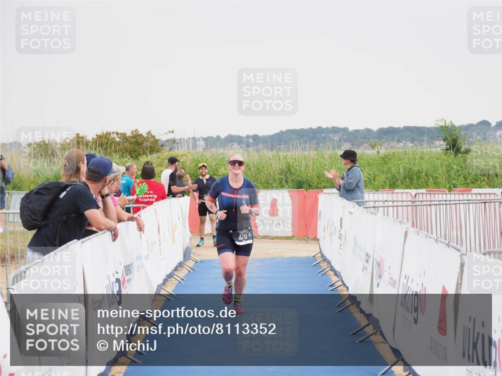 22.06.2025 - Viking Triathlon MichiJ http://msf.ph/oto/8113352 22.06.2025 16:44:48 Ziel 470 meine-sportfotos.de