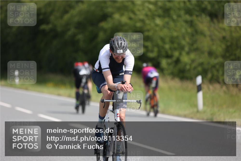 22.06.2025 - Viking Triathlon Yannick Fuchs http://msf.ph/oto/8113354 22.06.2025 11:38:29 Radfahren 62, 103, 223, 249, 315, 349, 374, 423, 483, 508 meine-sportfotos.de