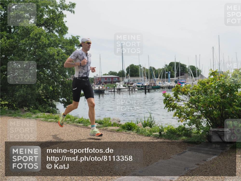 22.06.2025 - Viking Triathlon KatJ http://msf.ph/oto/8113358 22.06.2025 12:50:54 Laufen 485 meine-sportfotos.de