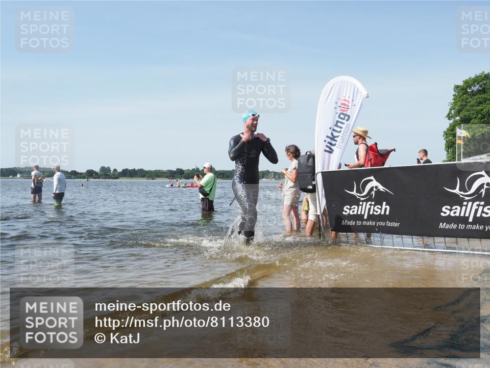 22.06.2025 - Viking Triathlon KatJ http://msf.ph/oto/8113380 22.06.2025 10:41:08 Schwimmen 153, 314, 389, 496, 631 meine-sportfotos.de