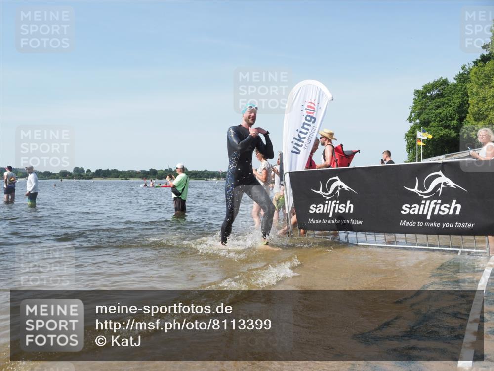 22.06.2025 - Viking Triathlon KatJ http://msf.ph/oto/8113399 22.06.2025 10:41:09 Schwimmen 153, 314, 389, 496, 631 meine-sportfotos.de