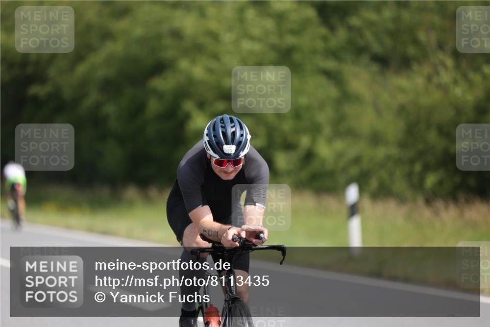 22.06.2025 - Viking Triathlon Yannick Fuchs http://msf.ph/oto/8113435 22.06.2025 11:38:33 Radfahren 68, 103, 223, 249, 315, 374, 423, 483 meine-sportfotos.de