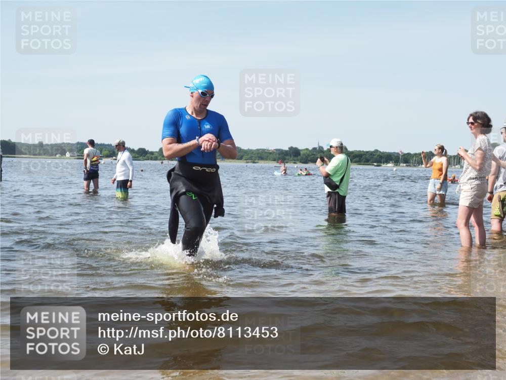 22.06.2025 - Viking Triathlon KatJ http://msf.ph/oto/8113453 22.06.2025 10:41:13 Schwimmen 94, 153, 314, 389, 390, 496, 631 meine-sportfotos.de