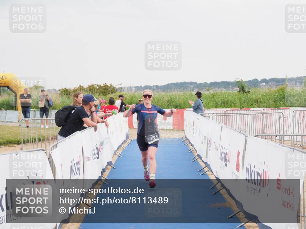 22.06.2025 - Viking Triathlon MichiJ http://msf.ph/oto/8113489 22.06.2025 16:44:49 Ziel 470 meine-sportfotos.de