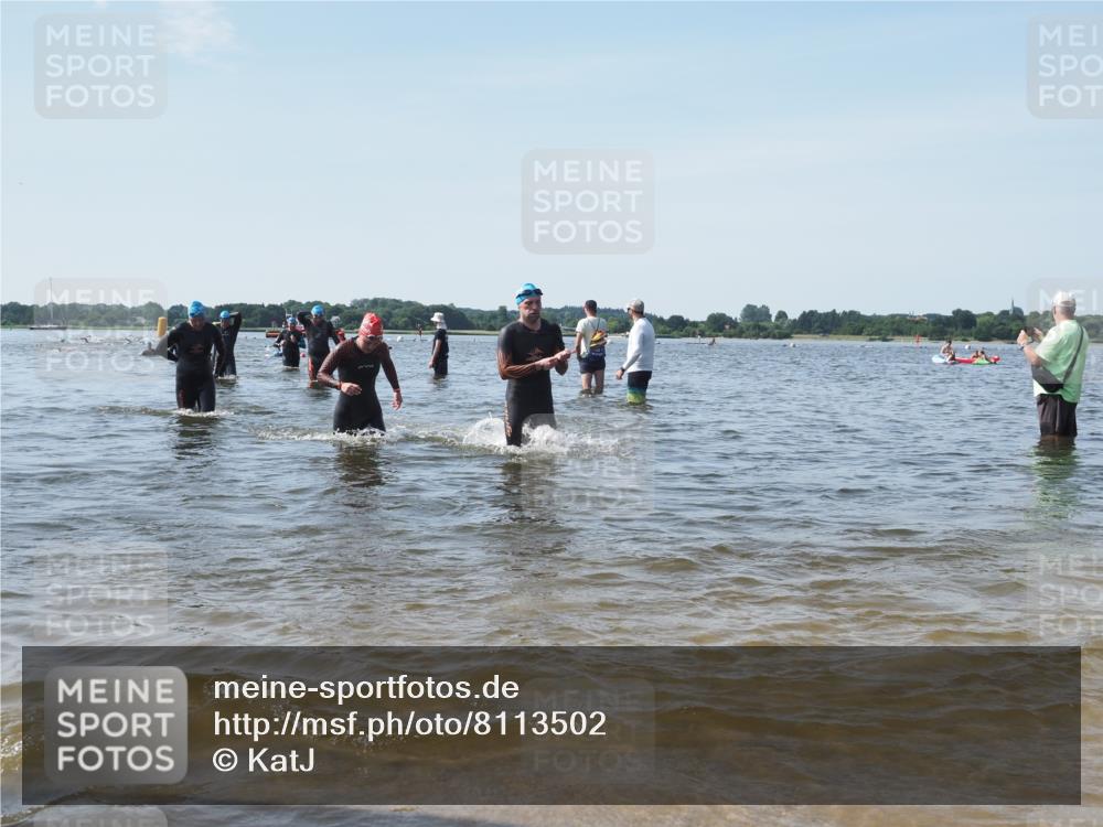 22.06.2025 - Viking Triathlon KatJ http://msf.ph/oto/8113502 22.06.2025 10:41:17 Schwimmen 54, 94, 153, 314, 376, 390, 496, 631 meine-sportfotos.de