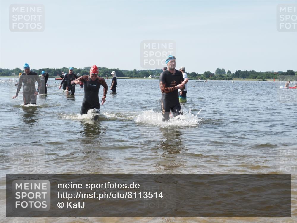 22.06.2025 - Viking Triathlon KatJ http://msf.ph/oto/8113514 22.06.2025 10:41:18 Schwimmen 54, 94, 314, 376, 390, 496, 631 meine-sportfotos.de
