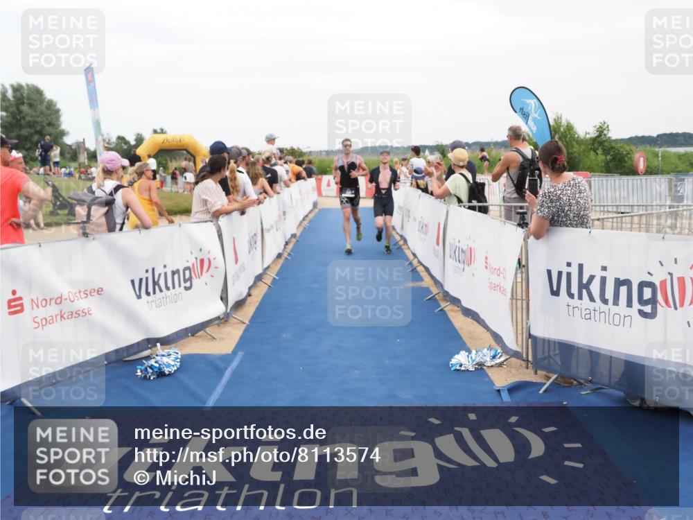 22.06.2025 - Viking Triathlon MichiJ http://msf.ph/oto/8113574 22.06.2025 15:04:24 Ziel 255, 550 meine-sportfotos.de