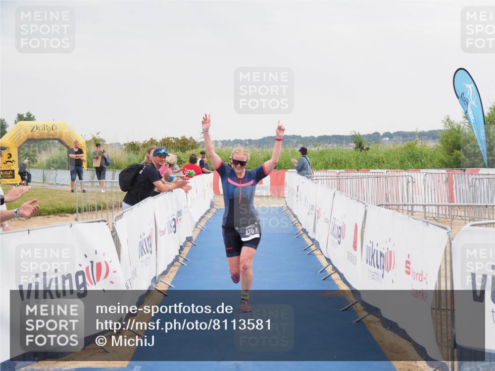 22.06.2025 - Viking Triathlon MichiJ http://msf.ph/oto/8113581 22.06.2025 16:44:50 Ziel 470 meine-sportfotos.de