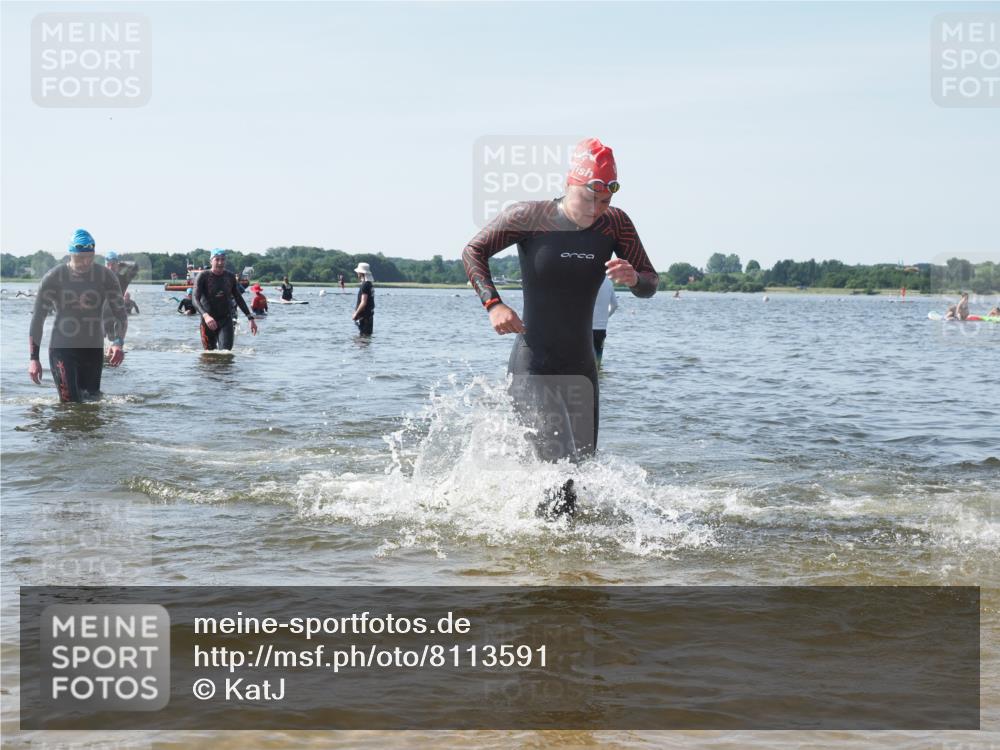 22.06.2025 - Viking Triathlon KatJ http://msf.ph/oto/8113591 22.06.2025 10:41:20 Schwimmen 54, 94, 314, 376, 390, 631 meine-sportfotos.de