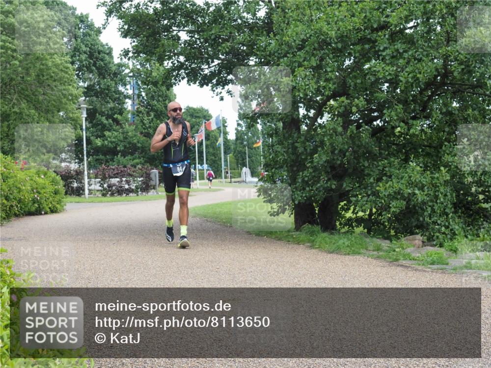 22.06.2025 - Viking Triathlon KatJ http://msf.ph/oto/8113650 22.06.2025 15:07:01 Laufen 84 meine-sportfotos.de