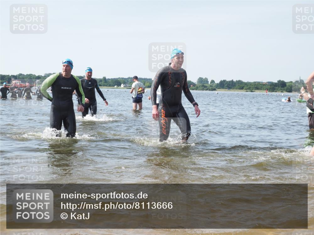 22.06.2025 - Viking Triathlon KatJ http://msf.ph/oto/8113666 22.06.2025 10:41:29 Schwimmen 54, 94, 220, 376, 390, 505 meine-sportfotos.de
