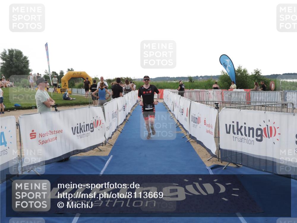 22.06.2025 - Viking Triathlon MichiJ http://msf.ph/oto/8113669 22.06.2025 16:25:44 Ziel 133, 166 meine-sportfotos.de