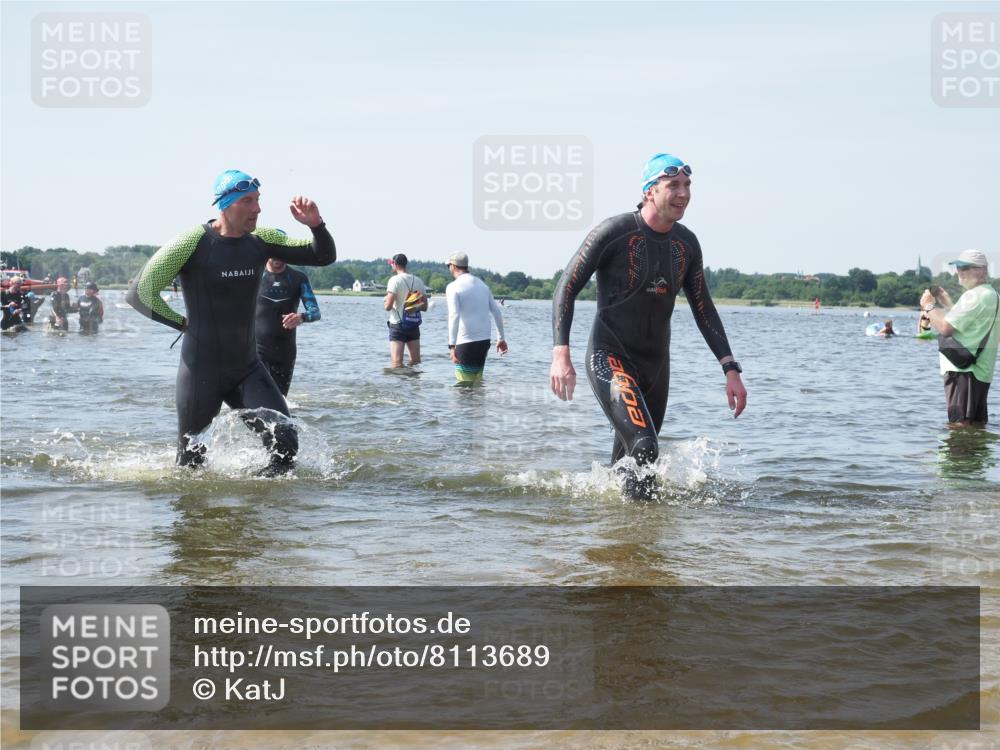 22.06.2025 - Viking Triathlon KatJ http://msf.ph/oto/8113689 22.06.2025 10:41:30 Schwimmen 54, 94, 194, 220, 376, 390, 505 meine-sportfotos.de