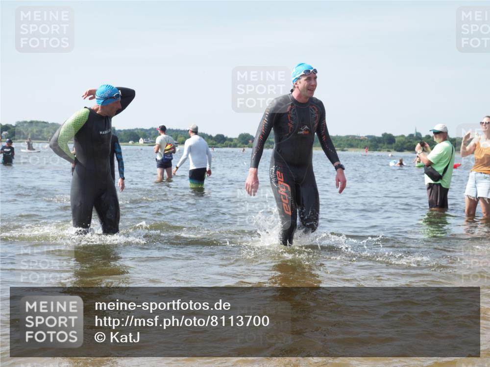 22.06.2025 - Viking Triathlon KatJ http://msf.ph/oto/8113700 22.06.2025 10:41:30 Schwimmen 54, 94, 194, 220, 376, 390, 505 meine-sportfotos.de
