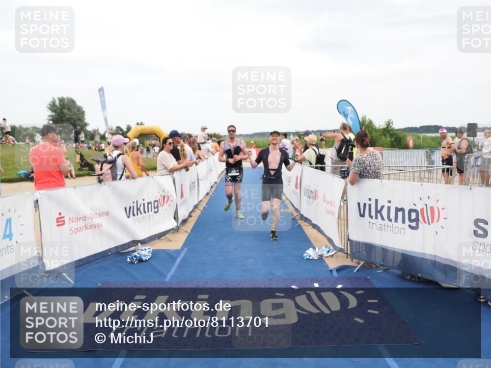 22.06.2025 - Viking Triathlon MichiJ http://msf.ph/oto/8113701 22.06.2025 15:04:26 Ziel 255, 550 meine-sportfotos.de