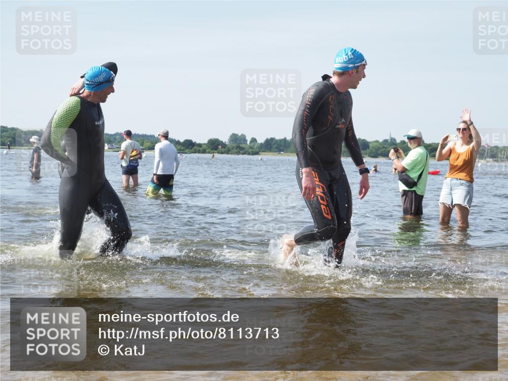22.06.2025 - Viking Triathlon KatJ http://msf.ph/oto/8113713 22.06.2025 10:41:30 Schwimmen 54, 94, 194, 220, 376, 390, 505 meine-sportfotos.de