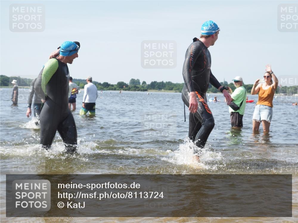 22.06.2025 - Viking Triathlon KatJ http://msf.ph/oto/8113724 22.06.2025 10:41:31 Schwimmen 54, 94, 194, 220, 376, 390, 505, 629 meine-sportfotos.de