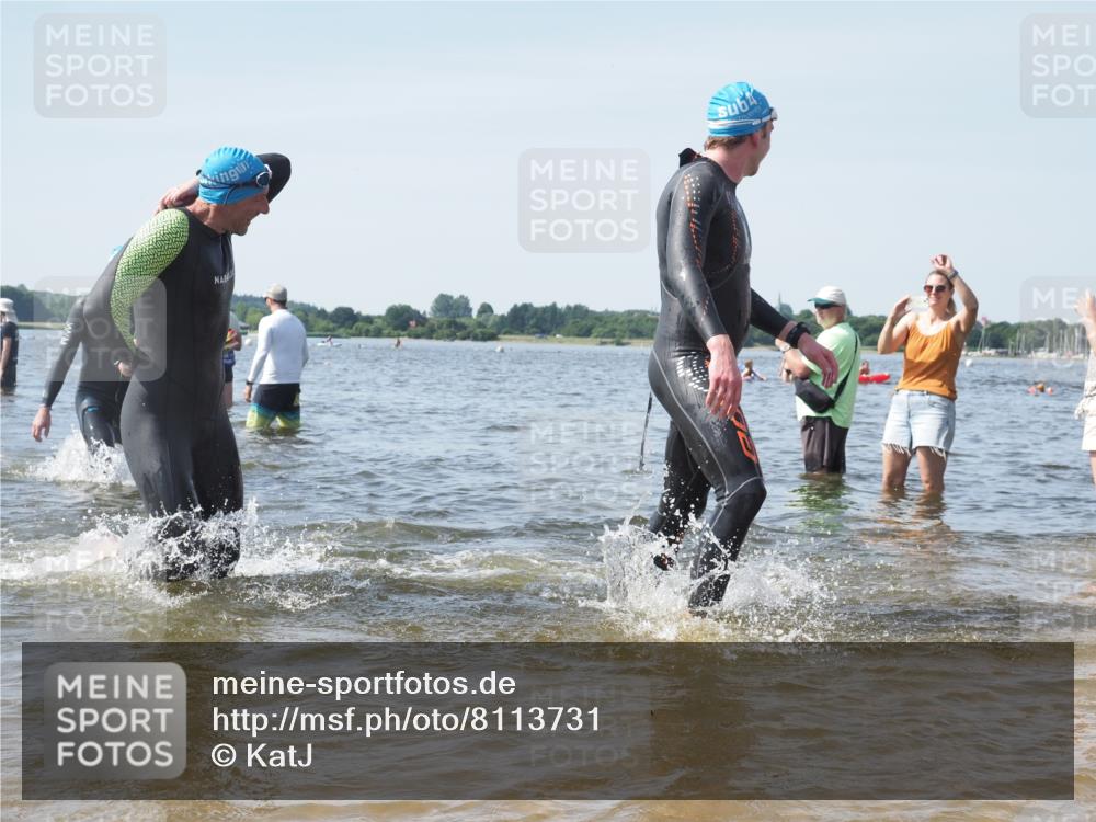 22.06.2025 - Viking Triathlon KatJ http://msf.ph/oto/8113731 22.06.2025 10:41:31 Schwimmen 54, 94, 194, 220, 376, 390, 505, 629 meine-sportfotos.de