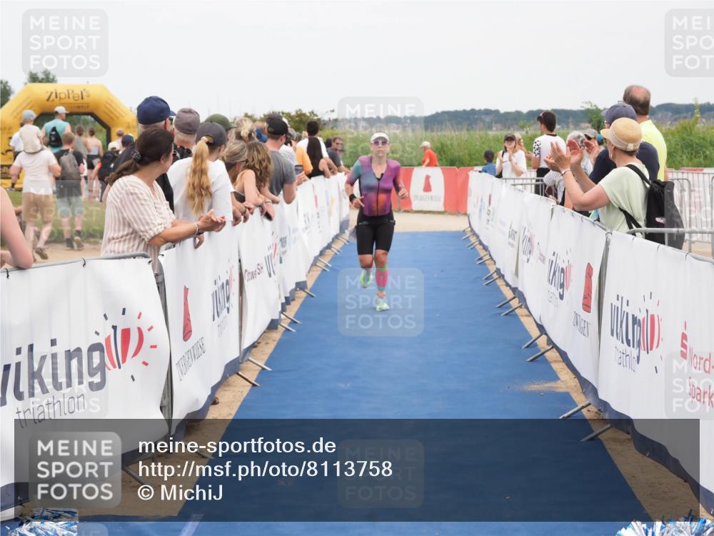 22.06.2025 - Viking Triathlon MichiJ http://msf.ph/oto/8113758 22.06.2025 15:04:46 Ziel 215 meine-sportfotos.de