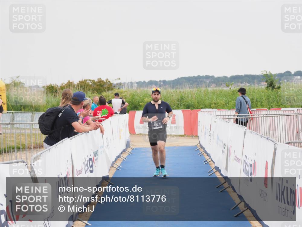 22.06.2025 - Viking Triathlon MichiJ http://msf.ph/oto/8113776 22.06.2025 16:44:55 Ziel 402, 470 meine-sportfotos.de