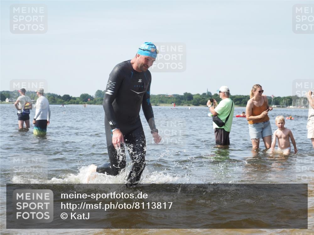 22.06.2025 - Viking Triathlon KatJ http://msf.ph/oto/8113817 22.06.2025 10:41:34 Schwimmen 54, 142, 194, 220, 376, 390, 505, 629 meine-sportfotos.de