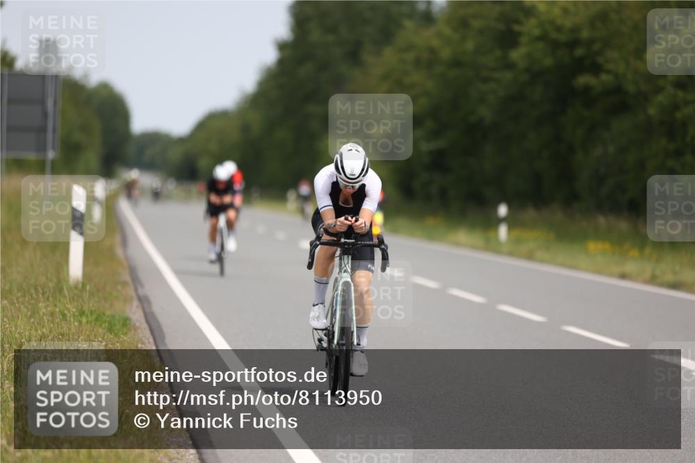 22.06.2025 - Viking Triathlon Yannick Fuchs http://msf.ph/oto/8113950 22.06.2025 12:15:33 Radfahren 22, 211, 275, 641 meine-sportfotos.de