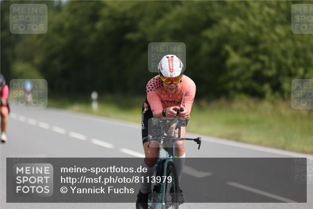 22.06.2025 - Viking Triathlon Yannick Fuchs http://msf.ph/oto/8113979 22.06.2025 11:39:20 Radfahren 64, 133, 142, 146, 175, 213, 224, 226, 406, 615 meine-sportfotos.de