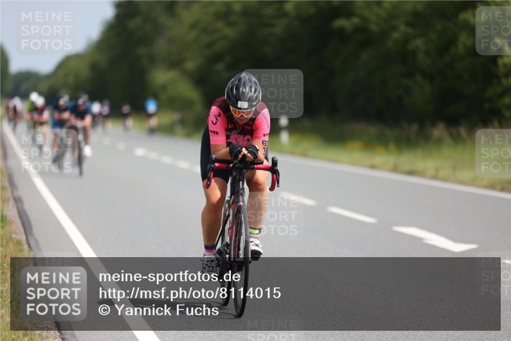 22.06.2025 - Viking Triathlon Yannick Fuchs http://msf.ph/oto/8114015 22.06.2025 11:39:22 Radfahren 64, 133, 142, 146, 175, 213, 224, 226, 263, 406, 615 meine-sportfotos.de