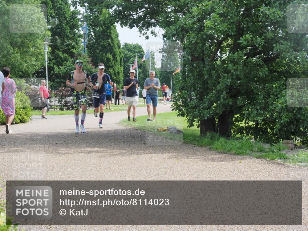 22.06.2025 - Viking Triathlon KatJ http://msf.ph/oto/8114023 22.06.2025 12:51:43 Laufen 368, 544 meine-sportfotos.de
