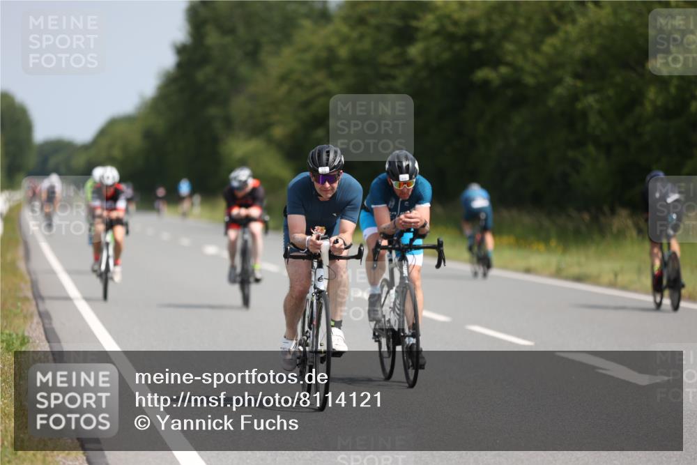 22.06.2025 - Viking Triathlon Yannick Fuchs http://msf.ph/oto/8114121 22.06.2025 11:39:25 Radfahren 64, 133, 142, 146, 175, 213, 224, 263, 406, 615 meine-sportfotos.de