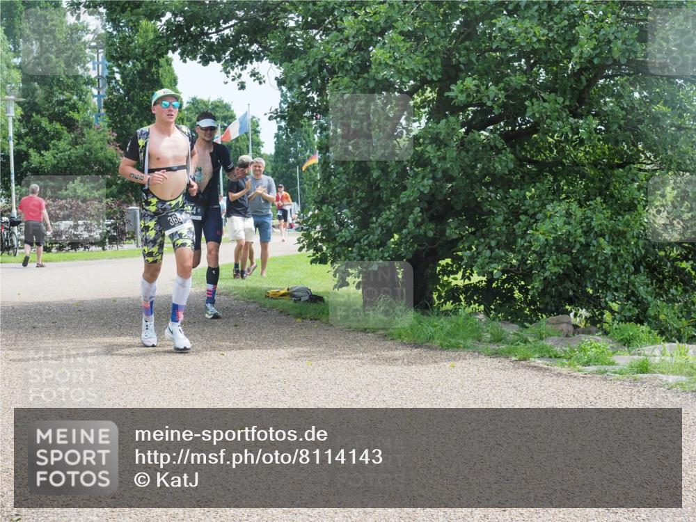 22.06.2025 - Viking Triathlon KatJ http://msf.ph/oto/8114143 22.06.2025 12:51:44 Laufen 368, 544 meine-sportfotos.de