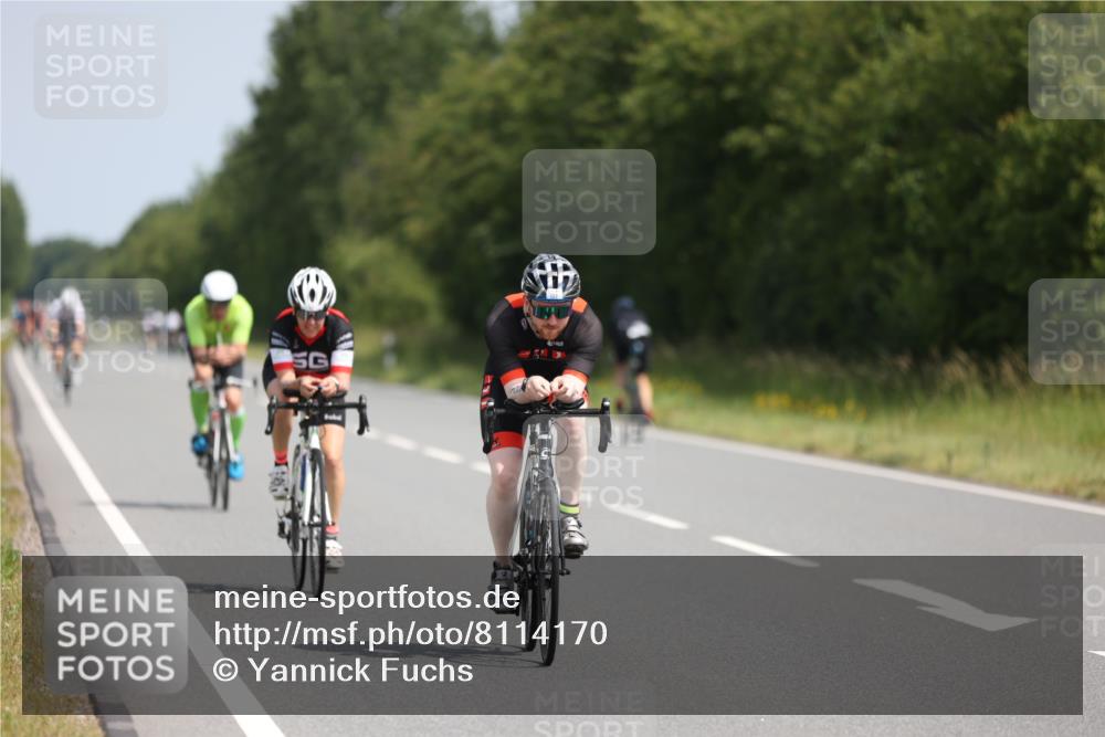 22.06.2025 - Viking Triathlon Yannick Fuchs http://msf.ph/oto/8114170 22.06.2025 11:39:27 Radfahren 18, 133, 142, 175, 213, 224, 263, 406, 612, 615 meine-sportfotos.de