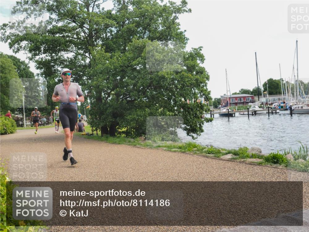 22.06.2025 - Viking Triathlon KatJ http://msf.ph/oto/8114186 22.06.2025 13:23:32 Laufen 4, 157, 334 meine-sportfotos.de