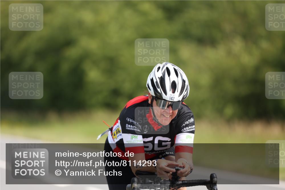 22.06.2025 - Viking Triathlon Yannick Fuchs http://msf.ph/oto/8114293 22.06.2025 11:39:30 Radfahren 18, 133, 142, 175, 213, 224, 263, 406, 522, 612 meine-sportfotos.de