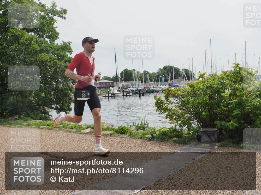 22.06.2025 - Viking Triathlon KatJ http://msf.ph/oto/8114296 22.06.2025 12:51:56 Laufen 33 meine-sportfotos.de