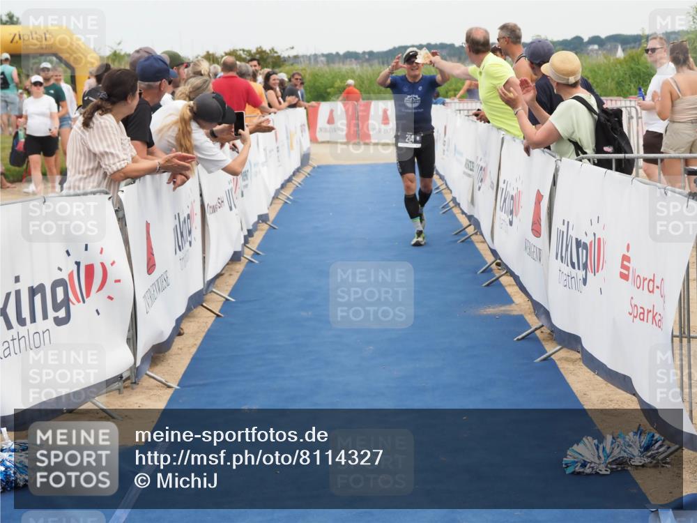 22.06.2025 - Viking Triathlon MichiJ http://msf.ph/oto/8114327 22.06.2025 15:05:11 Ziel 214 meine-sportfotos.de
