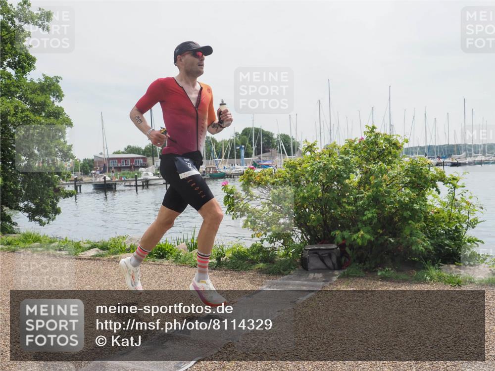 22.06.2025 - Viking Triathlon KatJ http://msf.ph/oto/8114329 22.06.2025 12:51:56 Laufen 33 meine-sportfotos.de