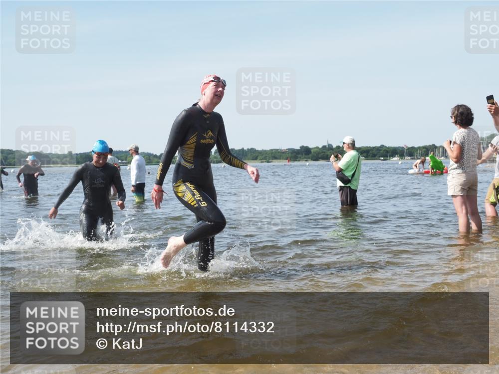 22.06.2025 - Viking Triathlon KatJ http://msf.ph/oto/8114332 22.06.2025 10:41:54 Schwimmen 58, 142, 159, 199, 221, 625 meine-sportfotos.de