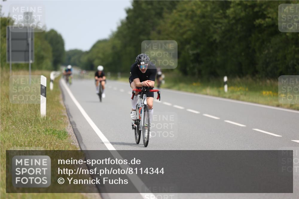 22.06.2025 - Viking Triathlon Yannick Fuchs http://msf.ph/oto/8114344 22.06.2025 12:15:58 Radfahren 41, 132, 229, 242, 271, 284, 294, 370, 486, 510, 530 meine-sportfotos.de