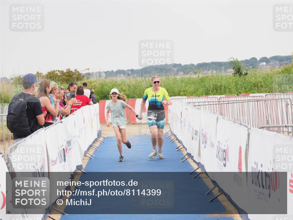 22.06.2025 - Viking Triathlon MichiJ http://msf.ph/oto/8114399 22.06.2025 16:45:58 Ziel 321 meine-sportfotos.de