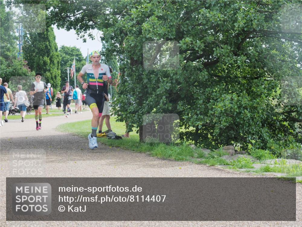 22.06.2025 - Viking Triathlon KatJ http://msf.ph/oto/8114407 22.06.2025 12:52:11 Laufen 289 meine-sportfotos.de