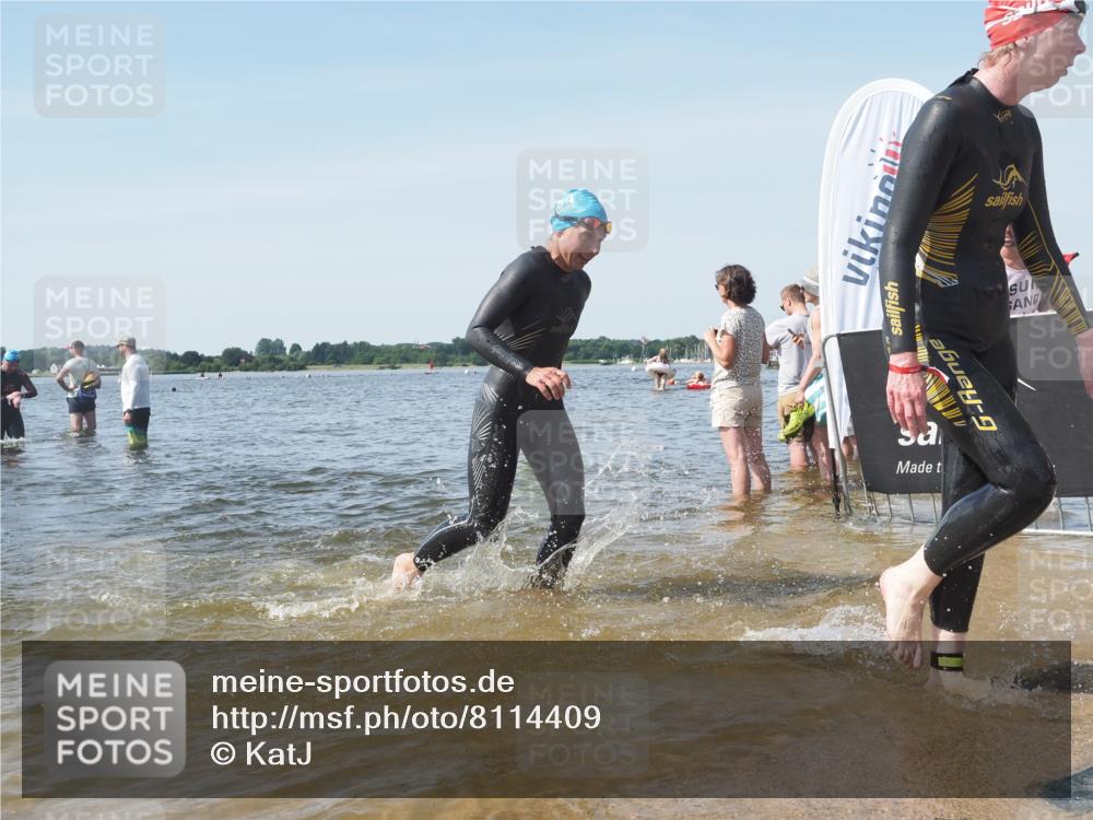 22.06.2025 - Viking Triathlon KatJ http://msf.ph/oto/8114409 22.06.2025 10:41:57 Schwimmen 58, 159, 199, 221, 625 meine-sportfotos.de
