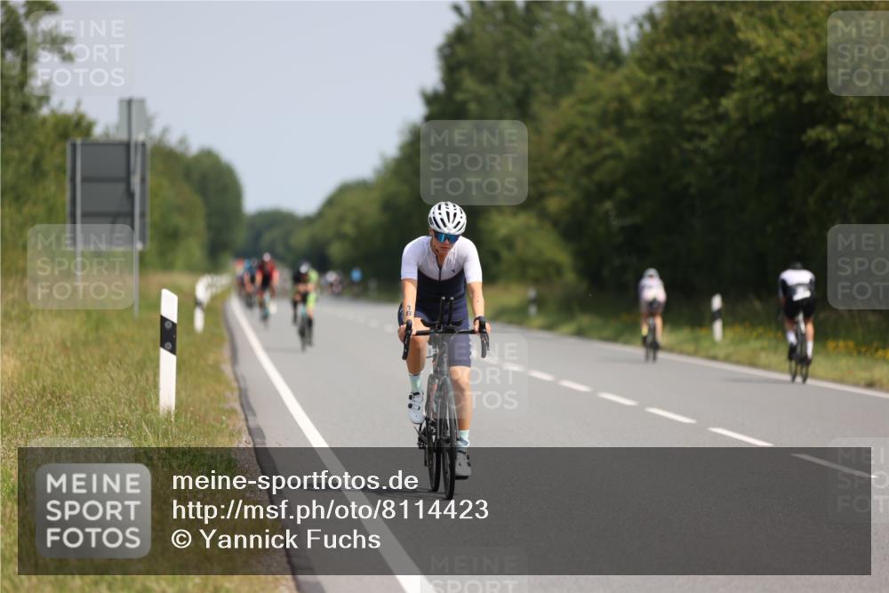 22.06.2025 - Viking Triathlon Yannick Fuchs http://msf.ph/oto/8114423 22.06.2025 11:39:35 Radfahren 18, 261, 263, 461, 522, 546, 612 meine-sportfotos.de