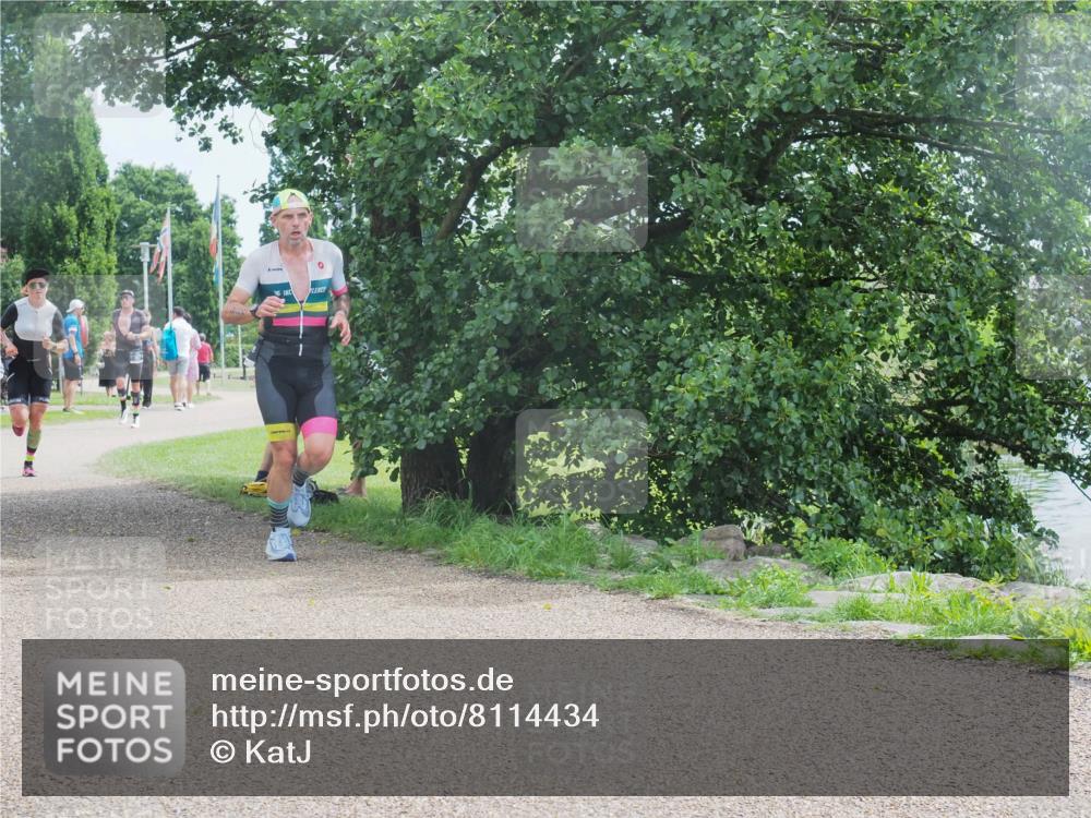 22.06.2025 - Viking Triathlon KatJ http://msf.ph/oto/8114434 22.06.2025 12:52:11 Laufen 289 meine-sportfotos.de