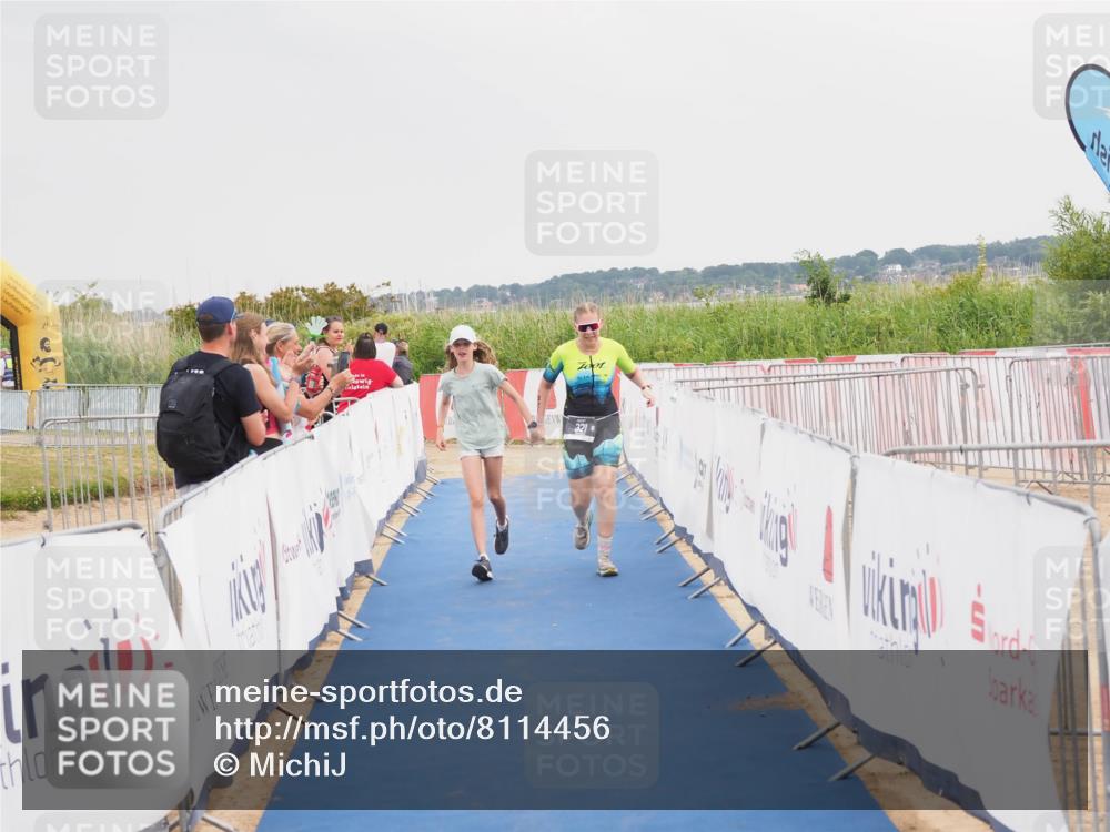 22.06.2025 - Viking Triathlon MichiJ http://msf.ph/oto/8114456 22.06.2025 16:45:58 Ziel 321 meine-sportfotos.de