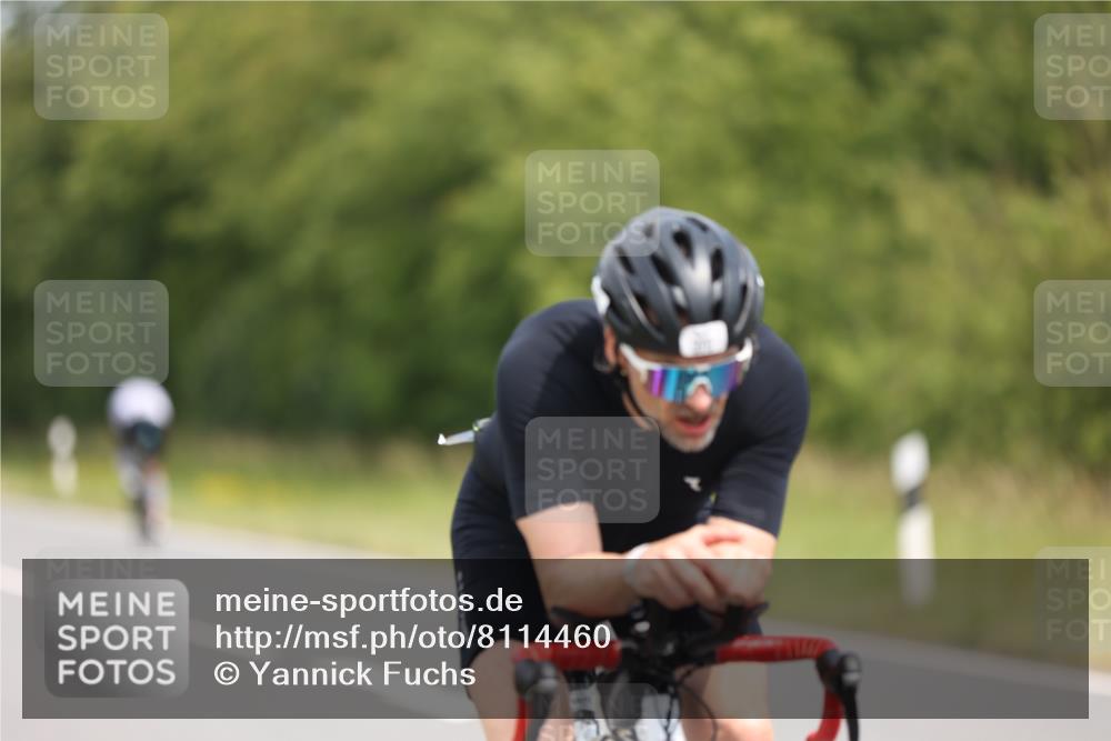 22.06.2025 - Viking Triathlon Yannick Fuchs http://msf.ph/oto/8114460 22.06.2025 12:16:00 Radfahren 132, 229, 271, 284, 294, 370, 486, 510, 530 meine-sportfotos.de