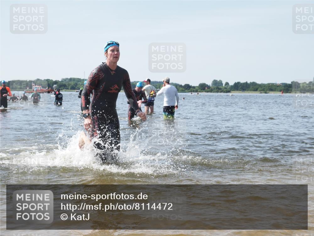 22.06.2025 - Viking Triathlon KatJ http://msf.ph/oto/8114472 22.06.2025 10:41:59 Schwimmen 58, 78, 159, 199, 221, 625 meine-sportfotos.de